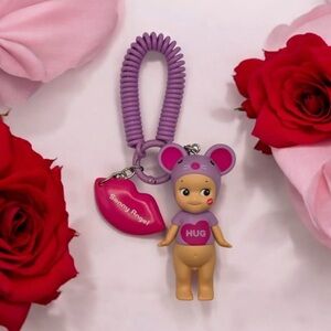 Sonny Angel - Kiss Kiss Series Keychain - Mouse